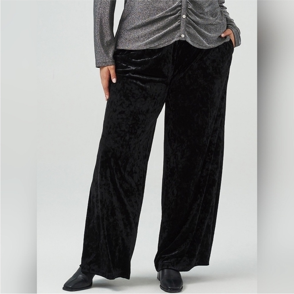 89th & Madison Crushed Velvet Black Pant